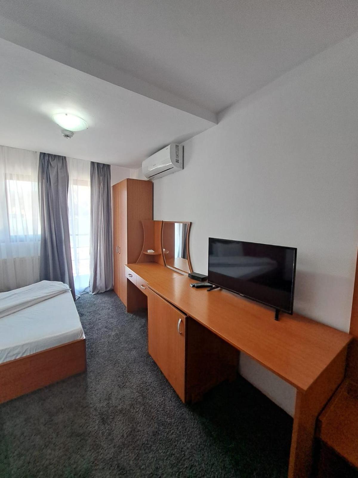 Hotel Pescarus Port Bicaz Exterior photo